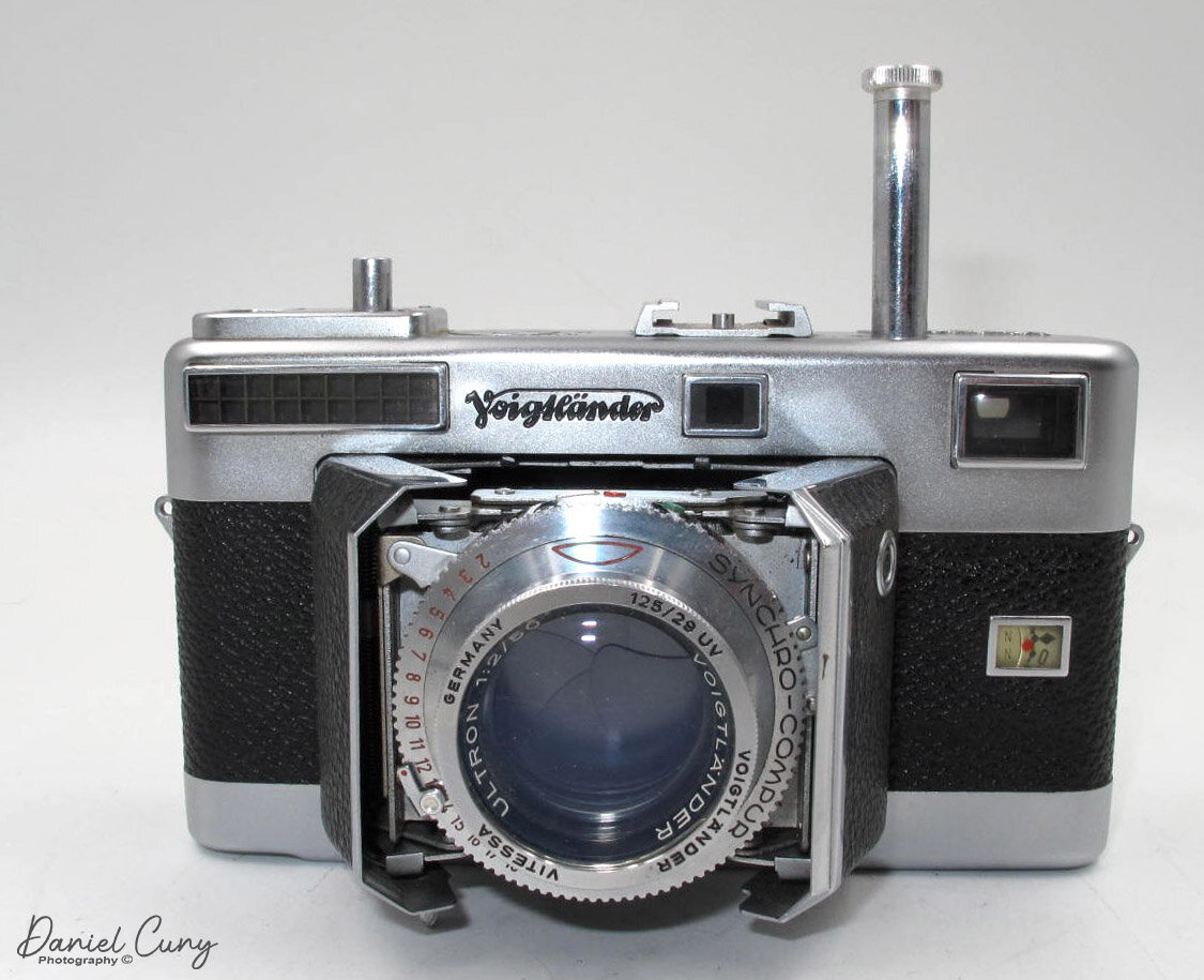 Voigtlander Vitessa (L) — Concert Photos, Historical Images